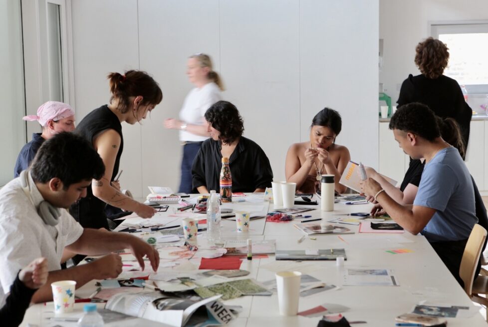 5. Gut Feeling Workshop, It All Starts With a Thread 2023. Photography, Jane Ross.